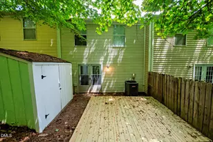 1135 Villa Green Ct, Raleigh, NC 27612 - Photo 16