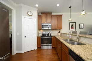 1022 Christopher Dr, Chapel Hill, NC 27517 - Photo 10