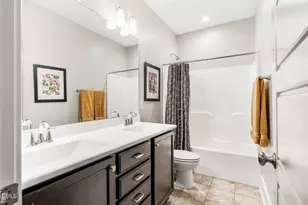 20 Tarwick Ave, Chapel Hill, NC 27516 - Photo 32