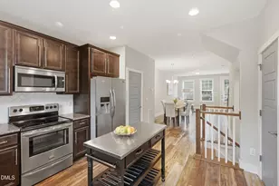 2801 Wilshire Hill Dr, Raleigh, NC 27604 - Photo 8