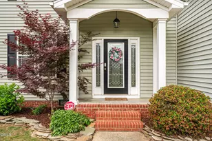 10 Wyndham Pl Dr, Fuquay Varina, NC 27526 - Photo 2