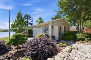 138 Lake Cammack Ct, Burlington, NC 27217 - Photo 28