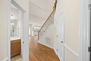 713 Garden Square Ln, Morrisville, NC 27560 - Photo 4