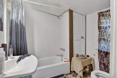 412 Brick Street, Henderson, NC 27536 - Photo 8
