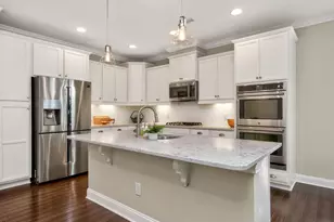 610 Balsam Fir Dr, Cary, NC 27519 - Photo 6