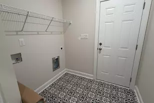 198 Hot Spgs Wy, Benson, NC 27504 - Photo 18