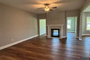 183 Hot Spgs Wy, Benson, NC 27504 - Photo 2