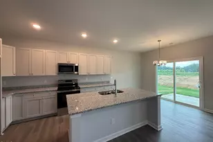 38 Fiddleneck Ct, Selma, NC 27576 - Photo 4