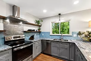 6412 Arrington Rd, Raleigh, NC 27607 - Photo 2