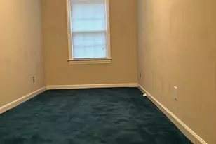 404 W Harnett St, Benson, NC 27504 - Photo 16