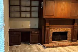 404 W Harnett St, Benson, NC 27504 - Photo 6