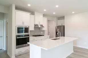 1016 St Lawrence Dr, Garner, NC 27529 - Photo 6
