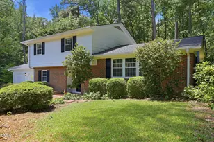 6725 W Lake Anne Dr, Raleigh, NC 27612 - Photo 2