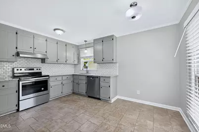 106 Allison Way, Cary, NC 27511 - Photo 8