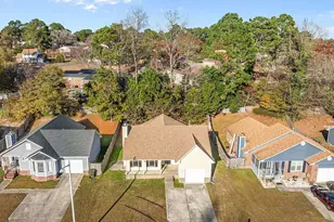 1521 Kara Ct, Fayetteville, NC 28304 - Photo 4