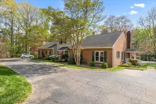 102 New Britain Ct, Cary, NC 27511 - Photo 2