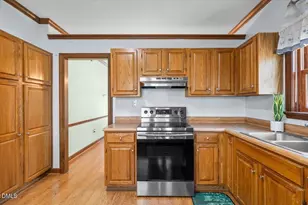 102 New Britain Ct, Cary, NC 27511 - Photo 14
