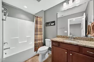 1203 Steinbeck Dr, Durham, NC 27703 - Photo 32