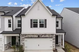 2108 Regal Dr, Durham, NC 27703 - Photo 2