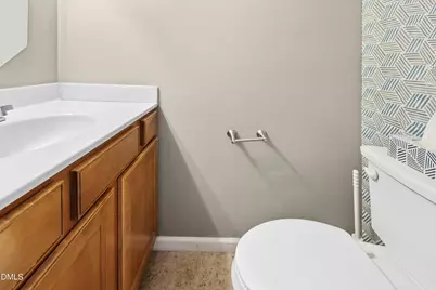 4900 Avenida Del Sol Drive, Raleigh, NC 27616 - Photo 32