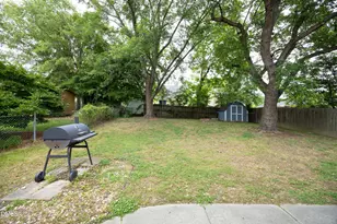 710 Huntington Ct, Burlington, NC 27215 - Photo 28