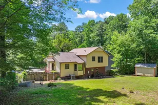 211 Esquire Ln, Cary, NC 27513 - Photo 32