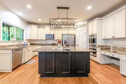 201 Quarryrock Road, Holly Springs, NC 27540 - Photo 10