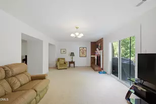 2413 Foxtrot Rd, Raleigh, NC 27610 - Photo 26