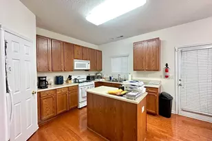 114 Graystar Rd, Apex, NC 27502 - Photo 6