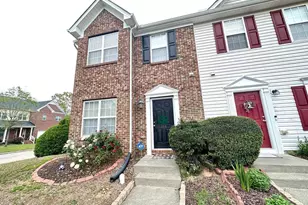 114 Graystar Rd, Apex, NC 27502 - Photo 2