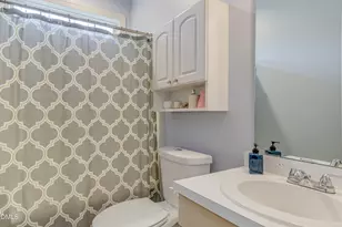 6240 Hilbert Ridge Dr, Holly Springs, NC 27540 - Photo 38