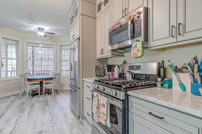 6240 Hilbert Ridge Drive, Holly Springs, NC 27540 - Photo 10