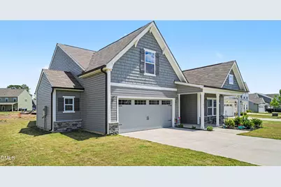 105 Benson Village Drive, Benson, NC 27504 - Photo 2
