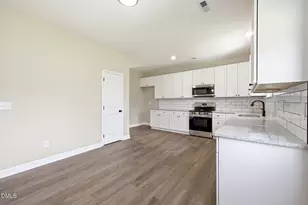 125 Wilson St, Erwin, NC 28339 - Photo 10