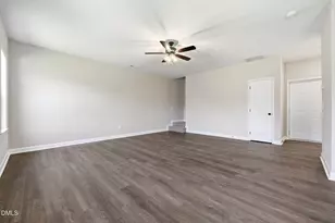 125 Wilson St, Erwin, NC 28339 - Photo 18