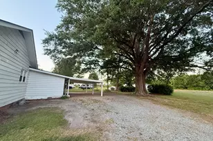 1439 Hill Rd, Smithfield, NC 27577 - Photo 6