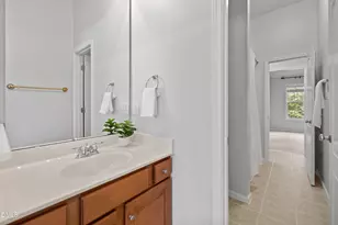 13347 Ashford Park Dr, Raleigh, NC 27613 - Photo 32