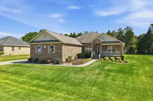 109 W Paige Wynd Dr, Angier, NC 27501 - Photo 2