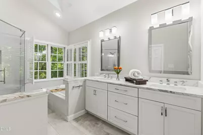 102 Medallion Circle, Cary, NC 27513 - Photo 24