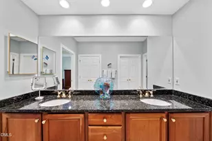 519 Mckirkland Ct, Cary, NC 27511 - Photo 24