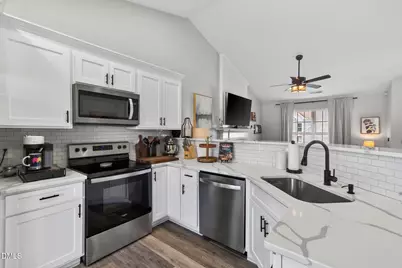 4805 Cardinal Grove Boulevard, Raleigh, NC 27616 - Photo 20