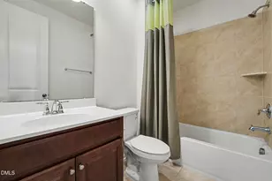 200 Wonderberry Wy, Holly Springs, NC 27540 - Photo 28