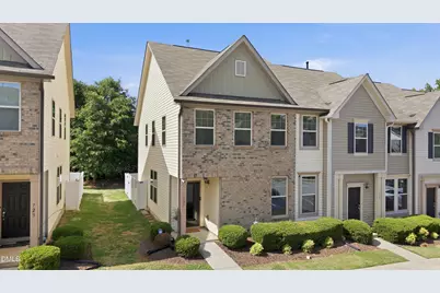 727 Maypearl Lane, Raleigh, NC 27610 - Photo 4