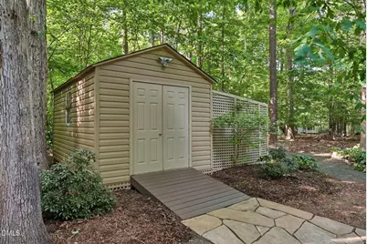 8202 Reynard Road, Chapel Hill, NC 27516 - Photo 32