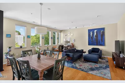 130 E Main Street #Apt 201, Durham, NC 27701 - Photo 2
