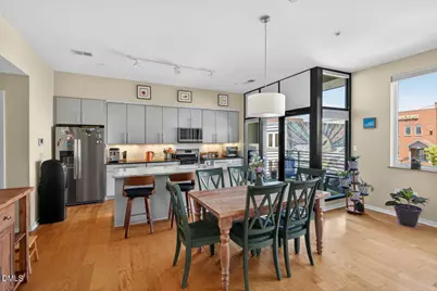 130 E Main Street #Apt 201, Durham, NC 27701 - Photo 6