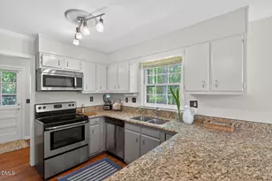 9 Kevin Ct, Durham, NC 27713 - Photo 8