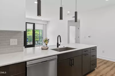 615 W Peace Street #203, Raleigh, NC 27605 - Photo 12