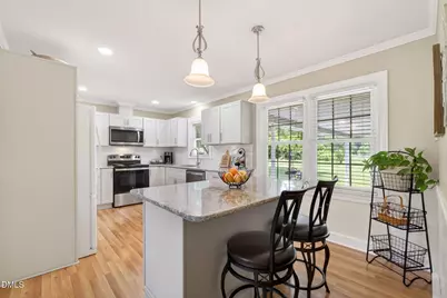 326 Wheat Street, Kinston, NC 28504 - Photo 4