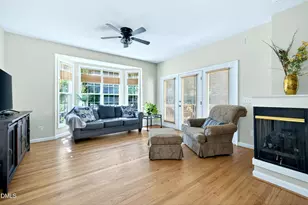 8301 Amber Leaf Ct, Raleigh, NC 27612 - Photo 12